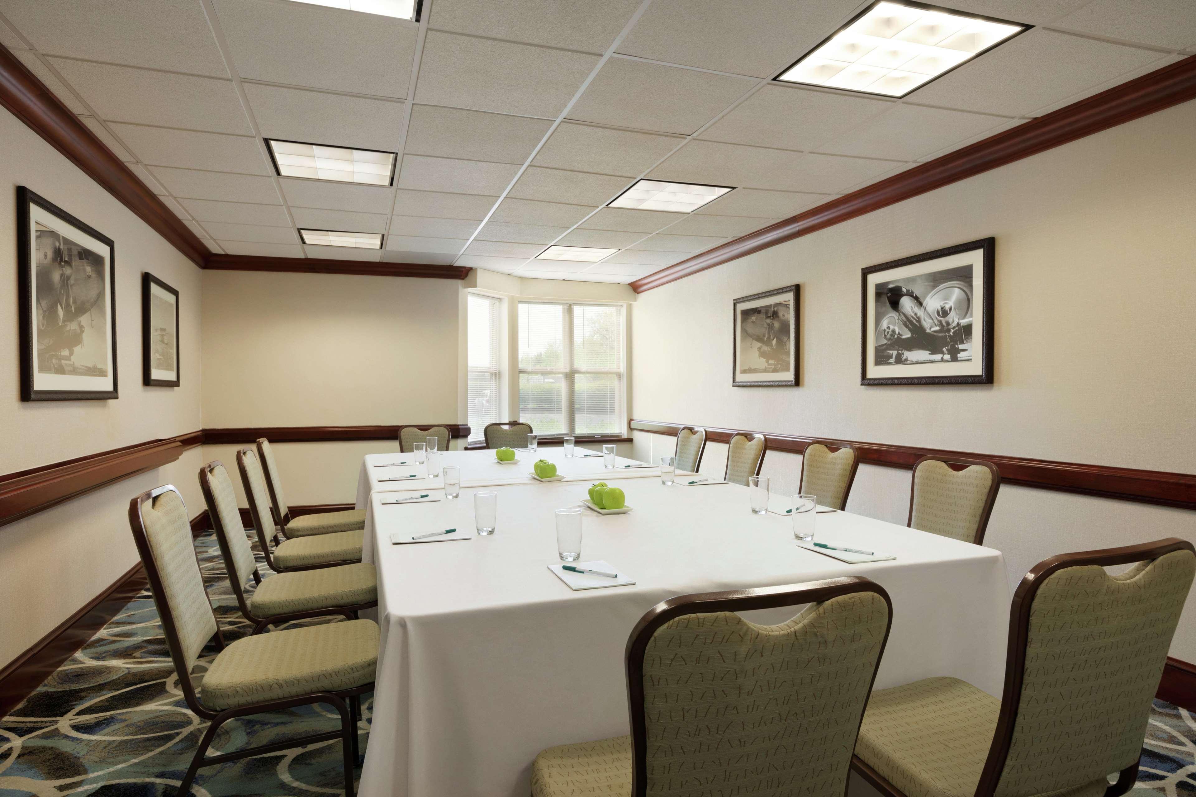 Homewood Suites By Hilton Dulles-North Loudoun Ashburn Exterior photo